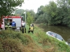 Auto im Dorfteich